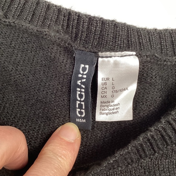 Divided Ugly Christmas Sweater Meowy X-Mas - Picture 6 of 9